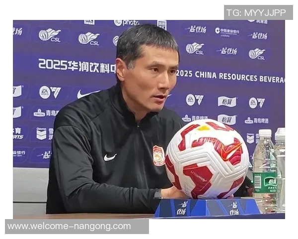 邵佳一谈国足经历希望年轻球员能获得更多上场机会